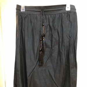 White House Black Market Black Skirt